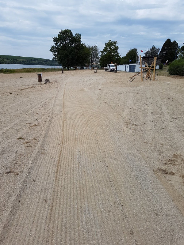 SABL'HYDRO+ Nettoyeurs de sable tractés